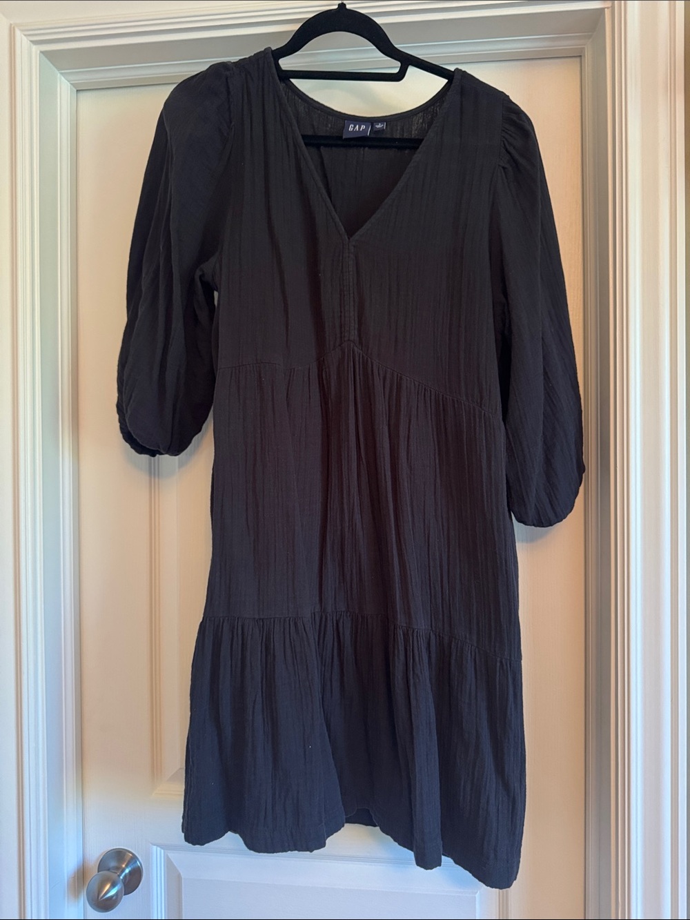 GAP Black V-Neck Tiered Midi Dress